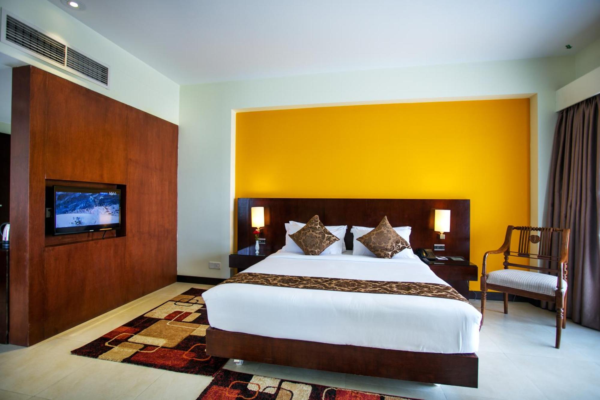 Hotel Grand Park Barishal Экстерьер фото