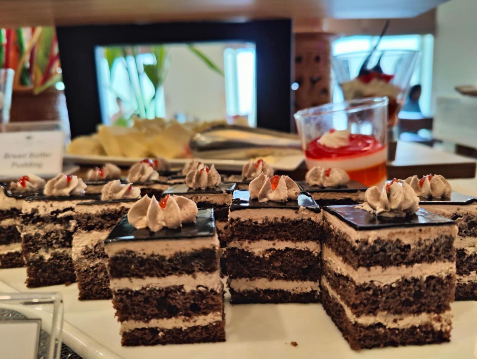 Hotel Grand Park Barishal Экстерьер фото