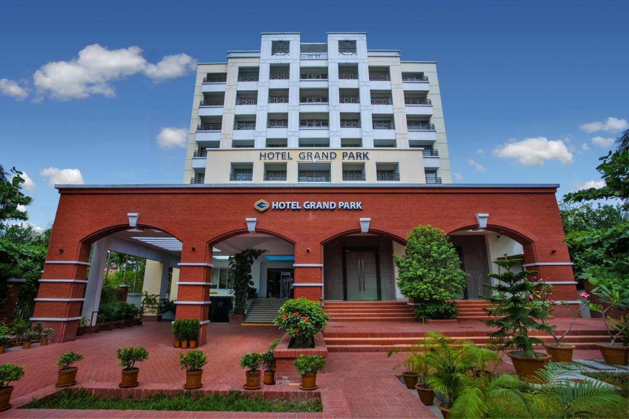Hotel Grand Park Barishal Экстерьер фото