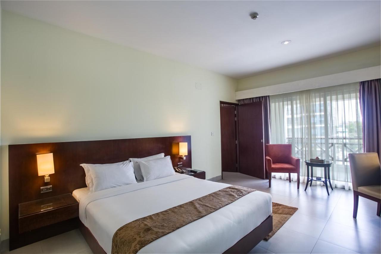 Hotel Grand Park Barishal Экстерьер фото